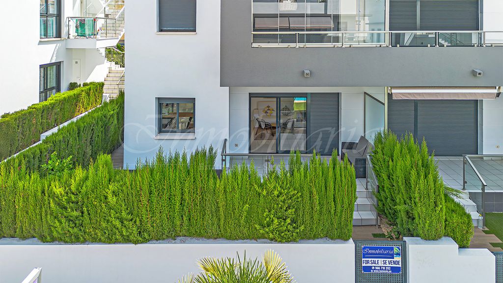 Property photo 1 of 31