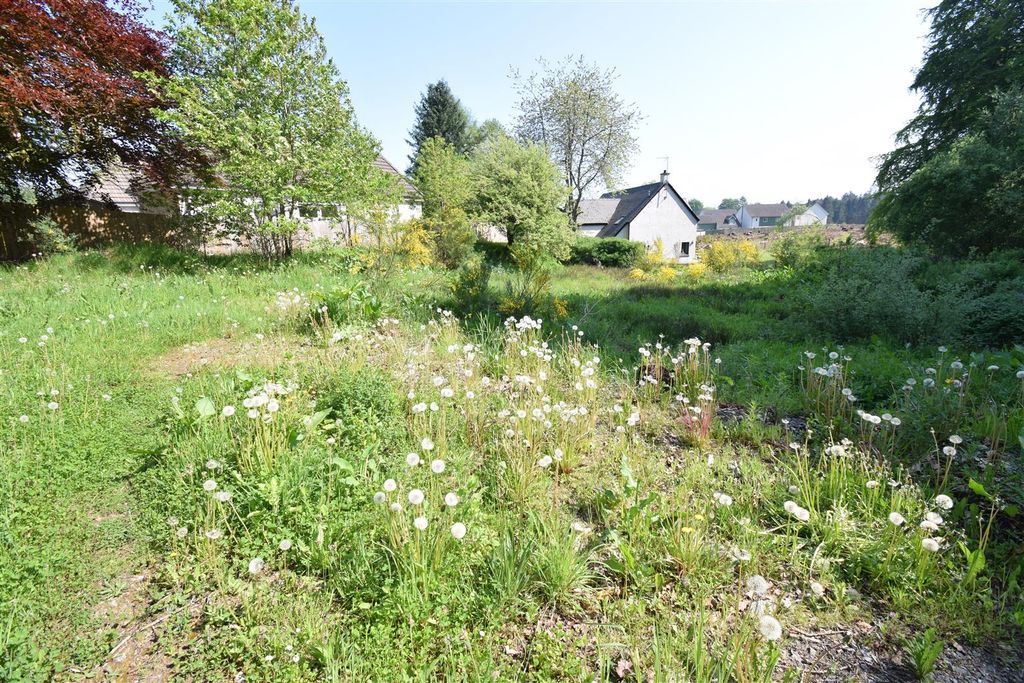 Property photo 2 of 9 Photo 2.Jpg