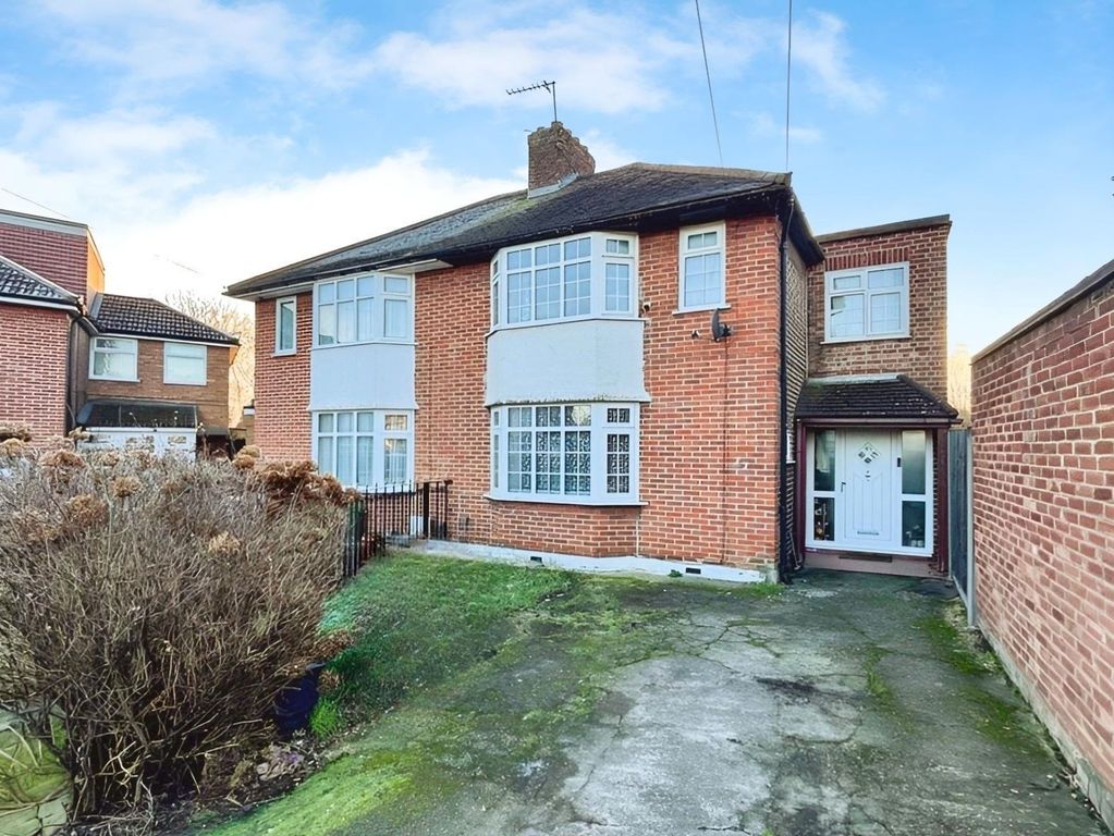 Property photo 1 of 13 External