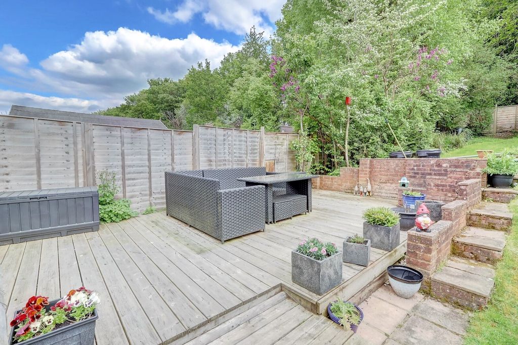 Property photo 2 of 15 Picture No. 19