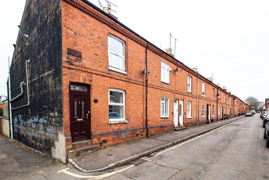 Property photo 2 of 15 108Buck_14.Jpg