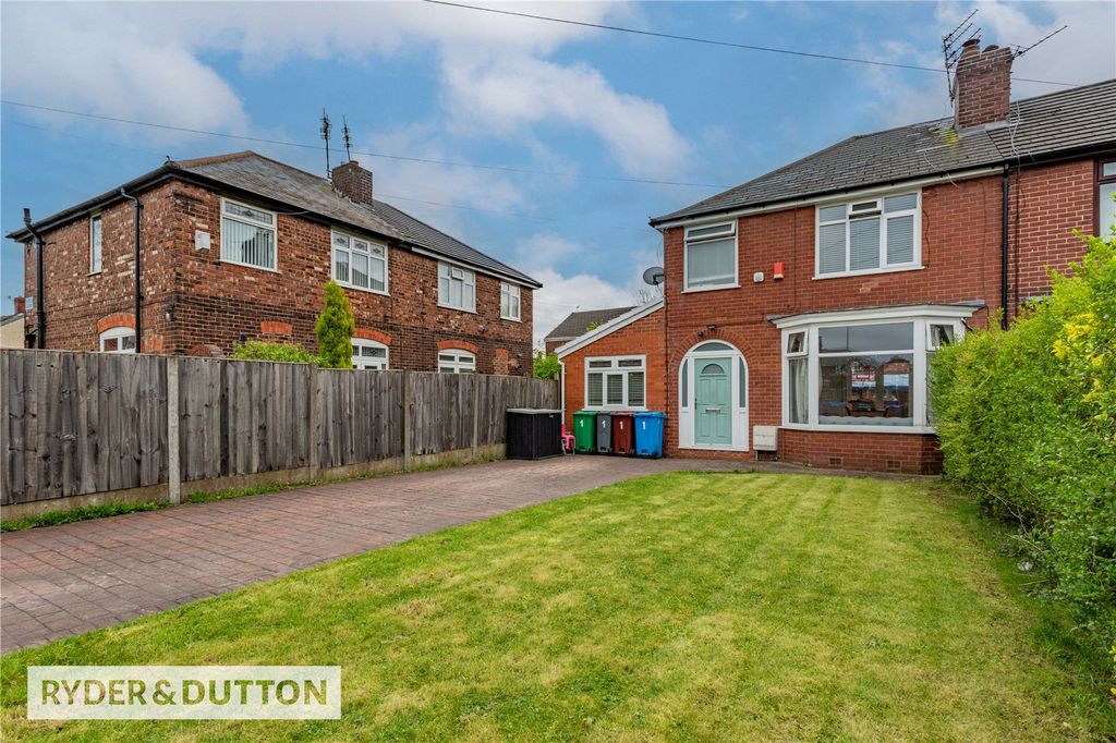 Property photo 1 of 23 External