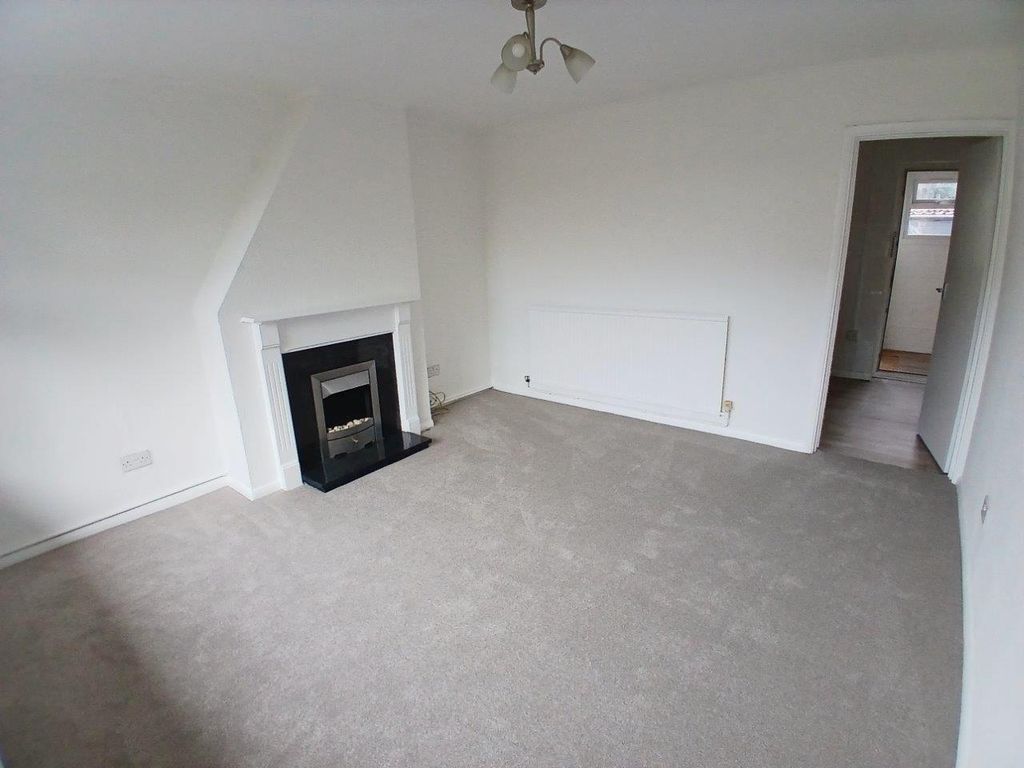 Property photo 3 of 16 3.Jpg