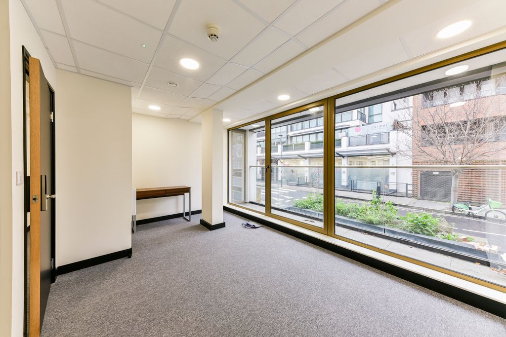 Property photo 1 of 45 Suite A1 Ground Floor