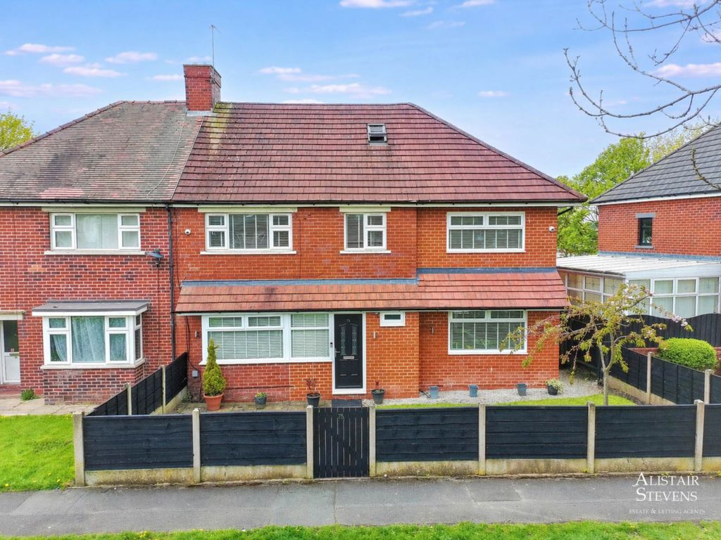 Property photo 1 of 31