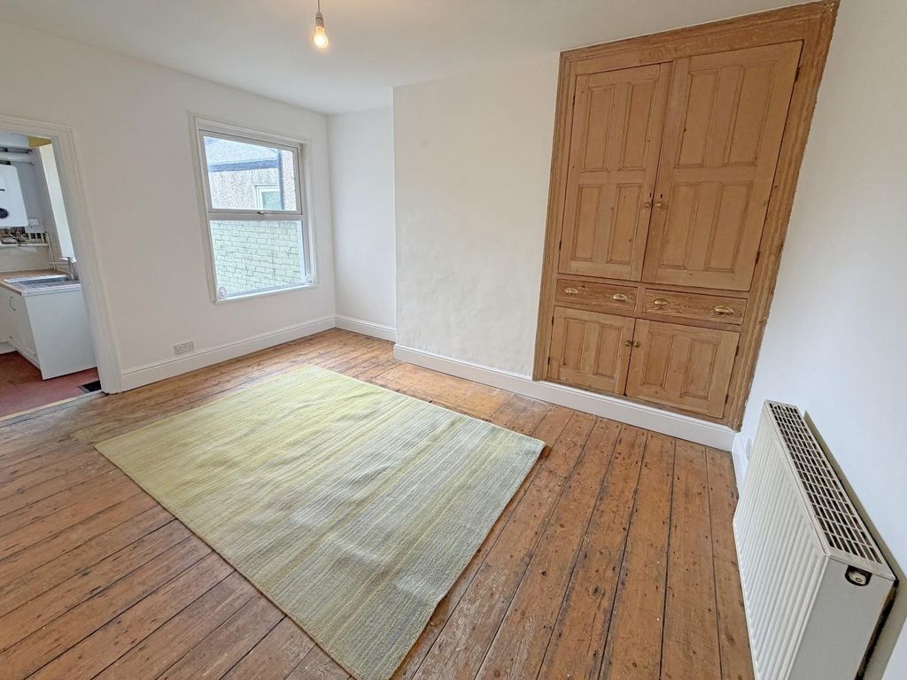 Property photo 2 of 12 Img_1920.Jpg