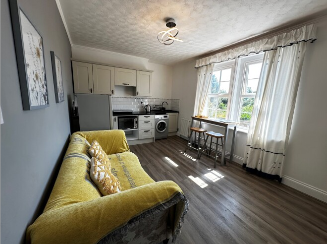 Property photo 1 of 7