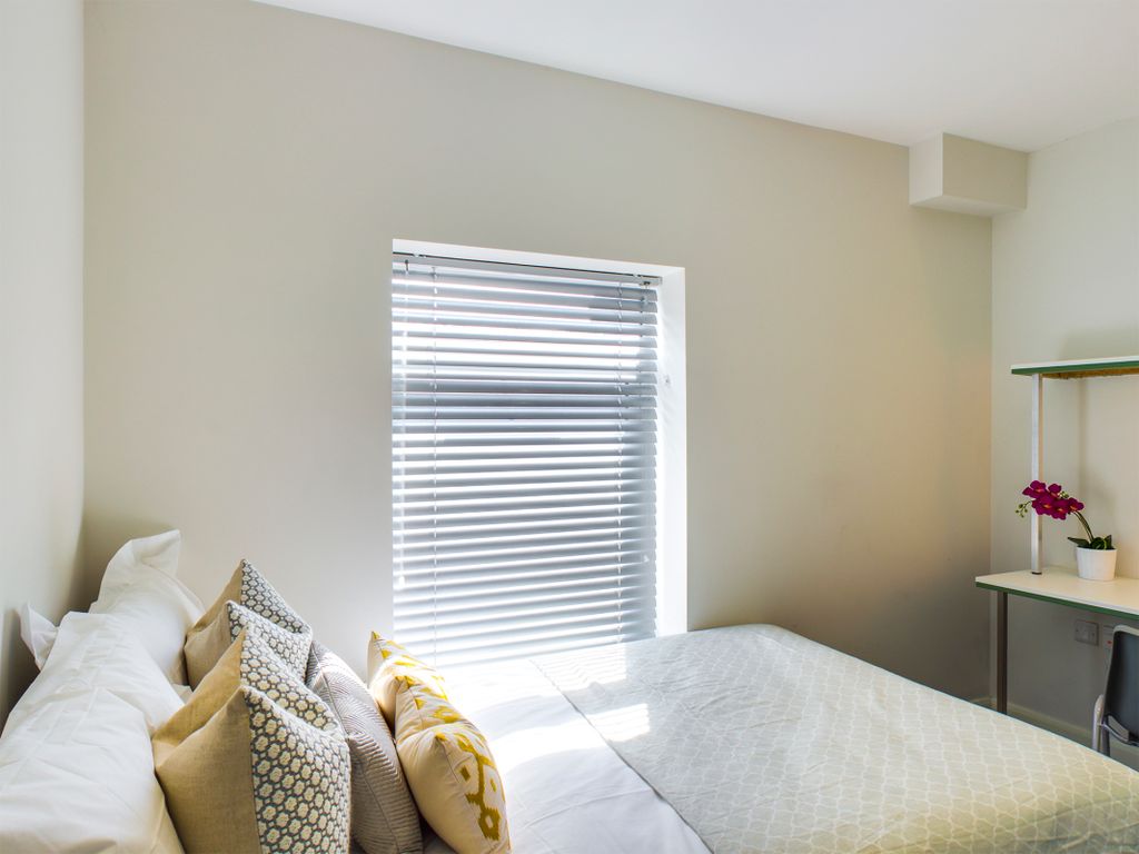 Property photo 3 of 7 Photo 2