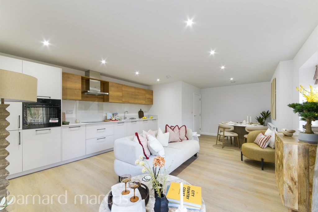 Property photo 3 of 7