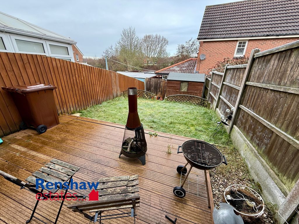 Property photo 3 of 9 R (1)