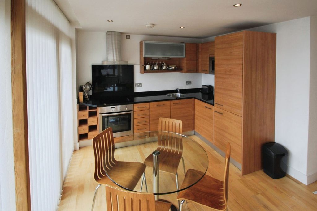 Property photo 3 of 9 Picture No. 19