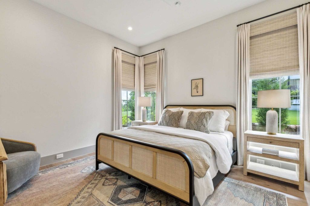 Property photo 3 of 3 <Alttext/>