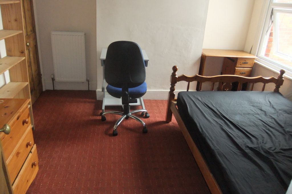 Property photo 2 of 8