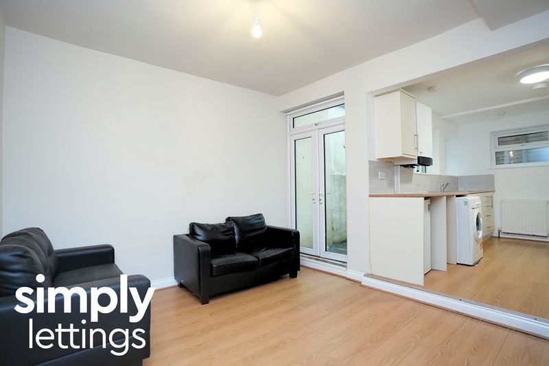 Property photo 3 of 13 Photo 7