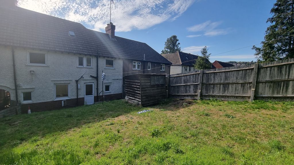 Property photo 3 of 6