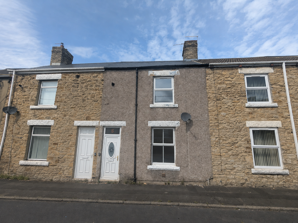 Property photo 1 of 12