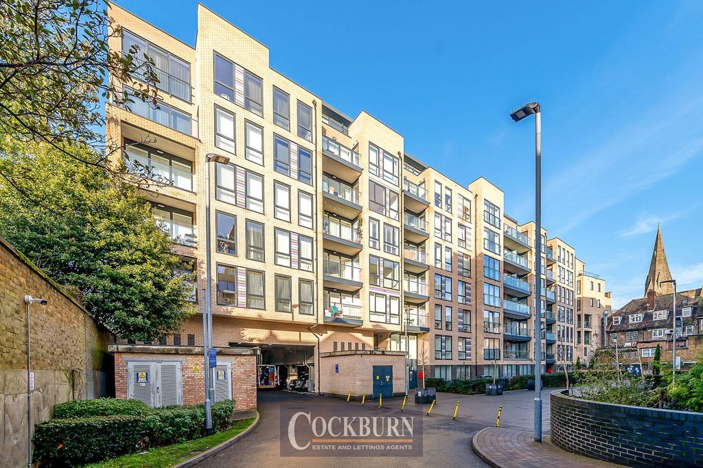 Property photo 1 of 15