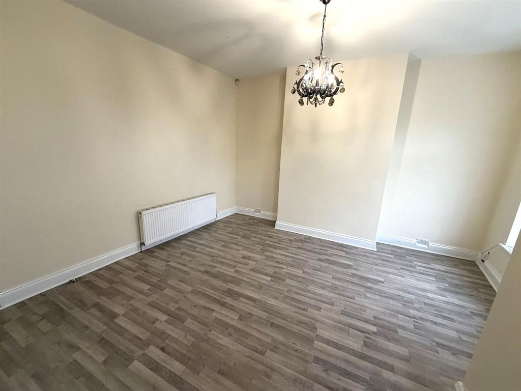 Property photo 3 of 10 Whatsapp Image 2026-03-13 At 15.41.07 (4).Jpeg