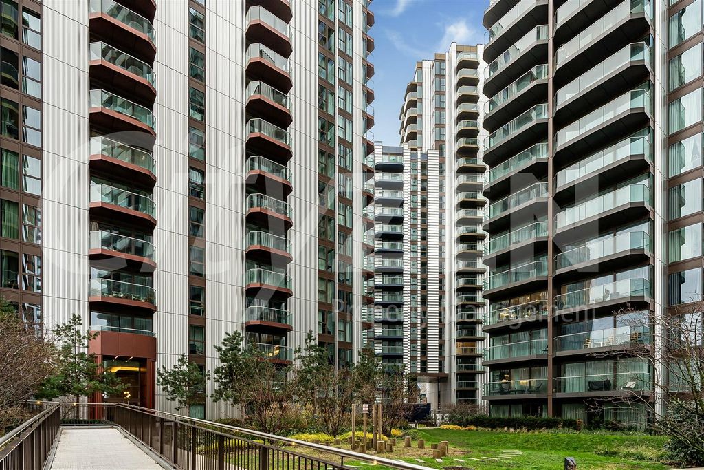 Property photo 2 of 22 Sailors Wharf