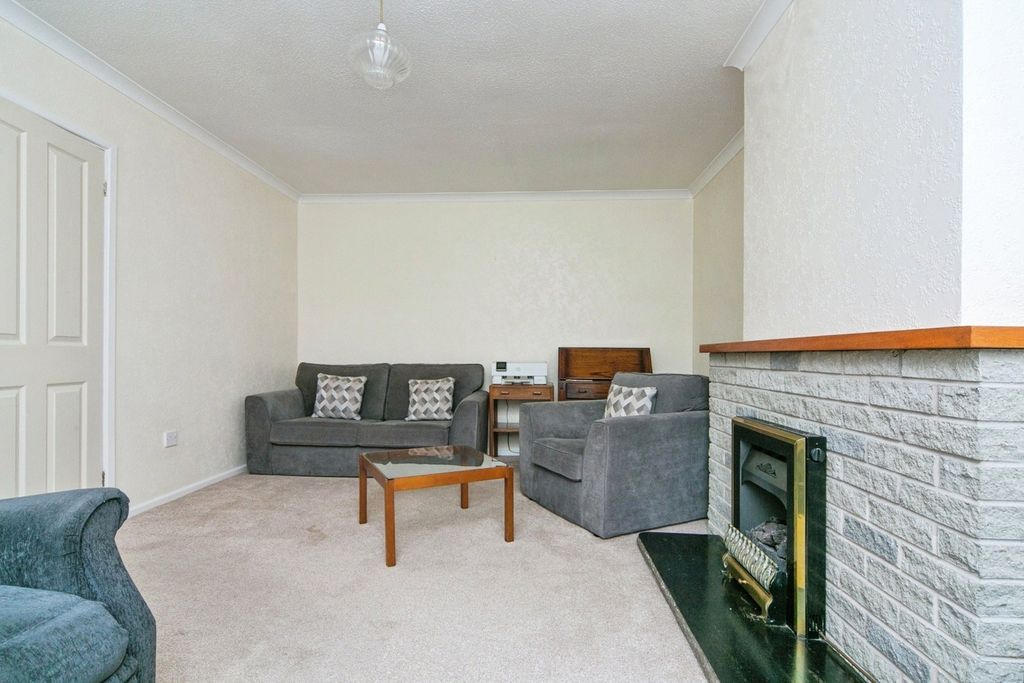 Property photo 3 of 12 Picture No. 10