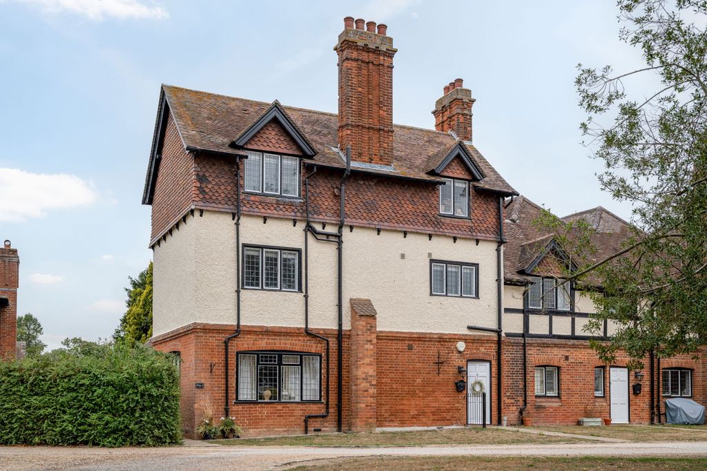 Property photo 1 of 54