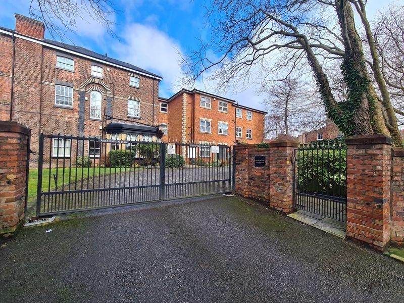 Property photo 1 of 17 2