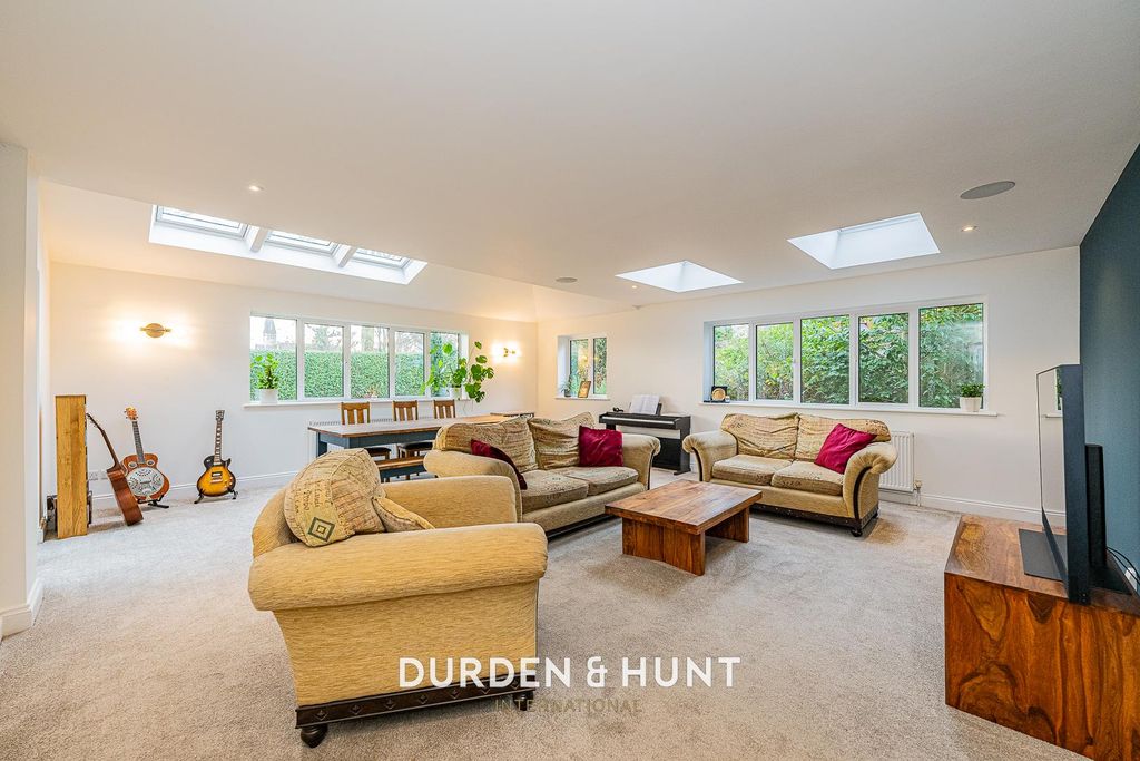 Property photo 2 of 48 Belmont1-7.Jpg