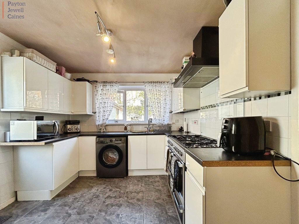 Property photo 3 of 15 Not Specified