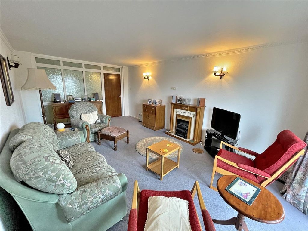 Property photo 3 of 10 3524495