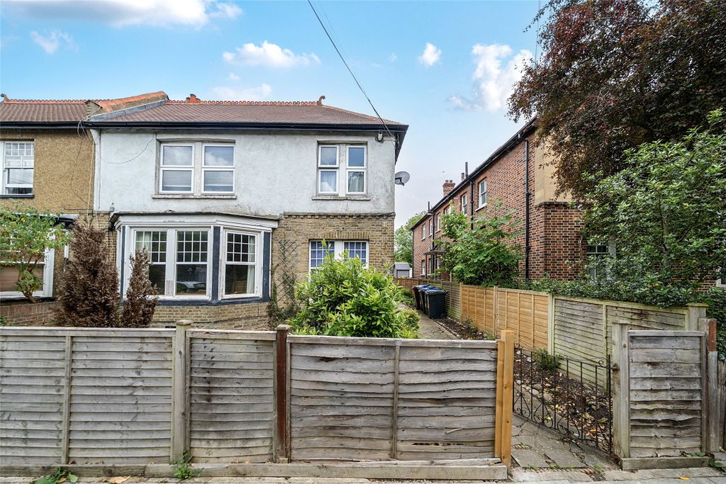 Property photo 1 of 17 Picture No. 01