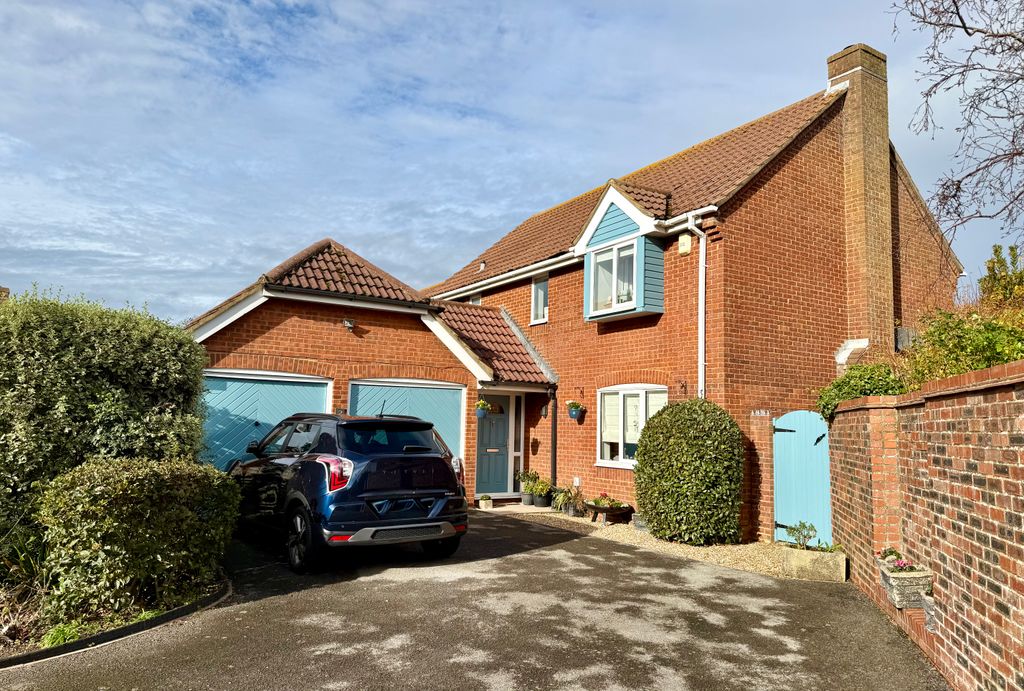 Property photo 1 of 30