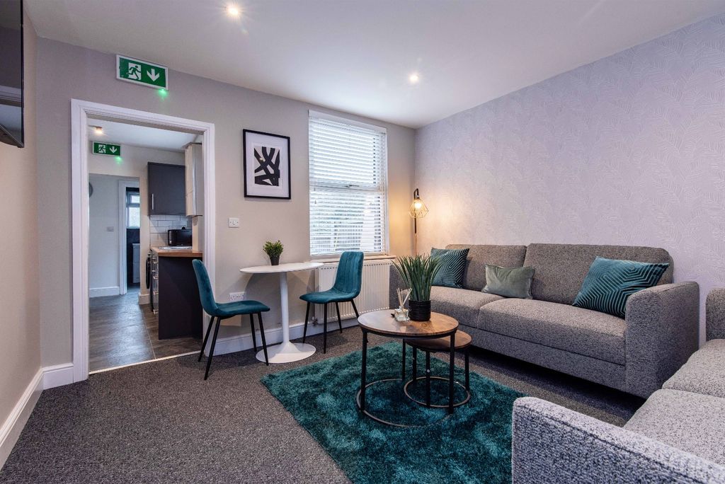 Property photo 1 of 26 Whatsapp Image 2025-10-21 At 11.36.54