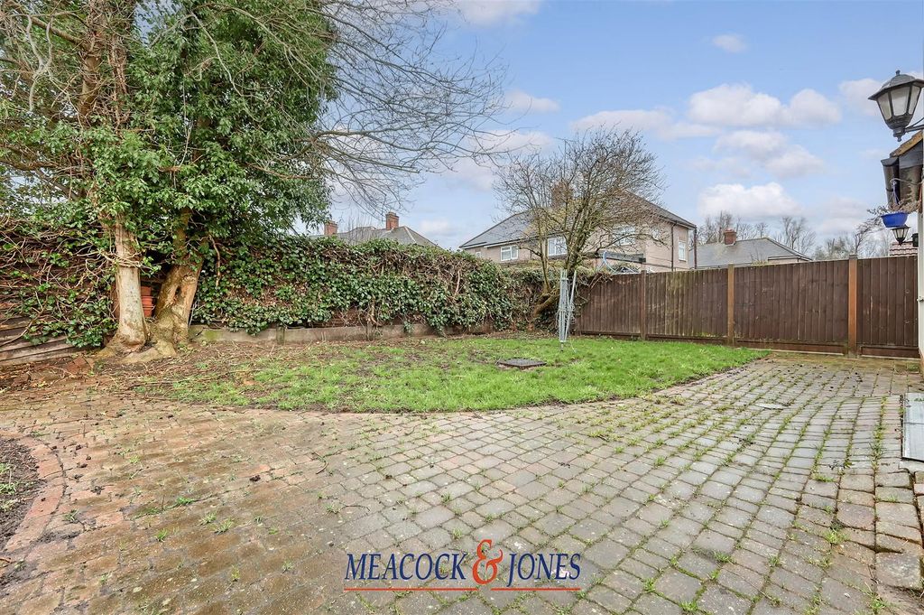 Property photo 3 of 19 Img_8653_14 Copy.Jpg