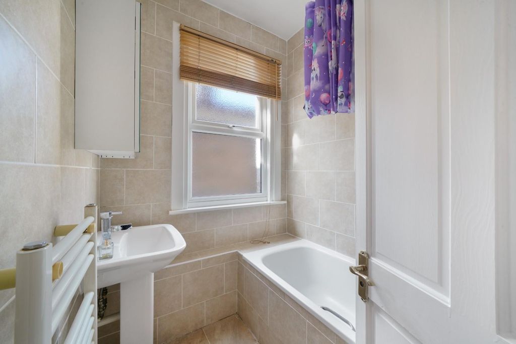 Property photo 3 of 9 Lordsmead Road - 4Xoorugydbg0Mgix4Msb.Jpg