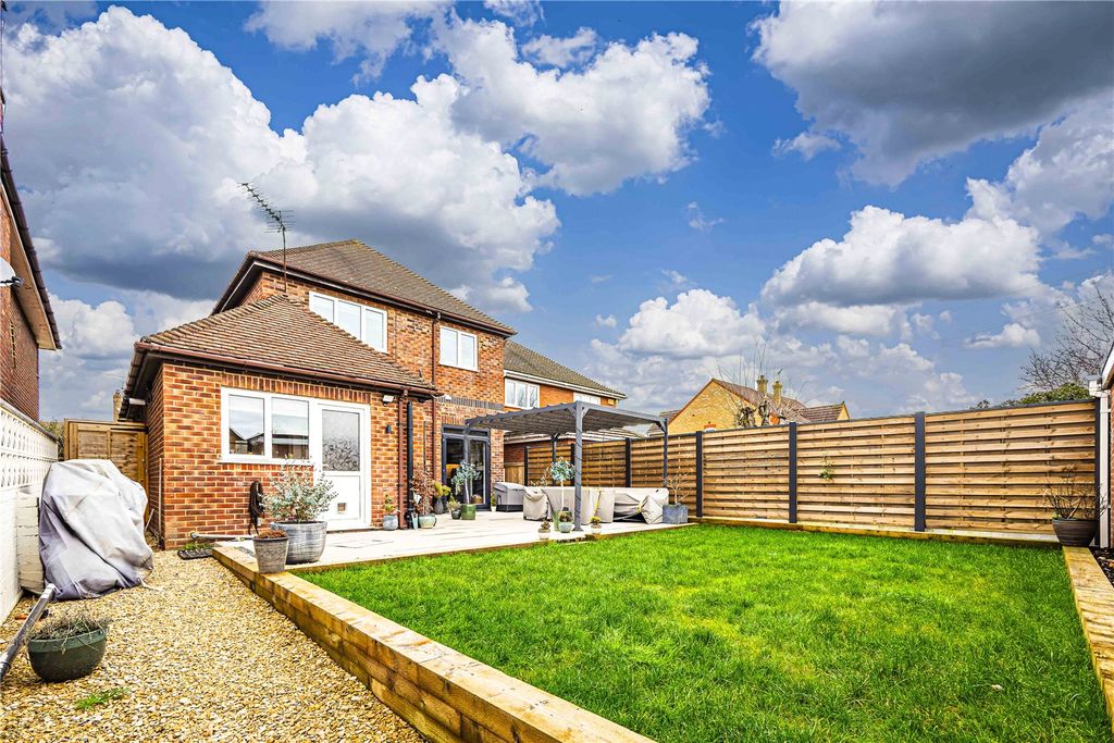 Property photo 2 of 29 Picture No. 10