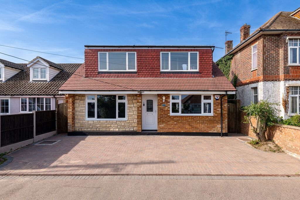Property photo 1 of 35