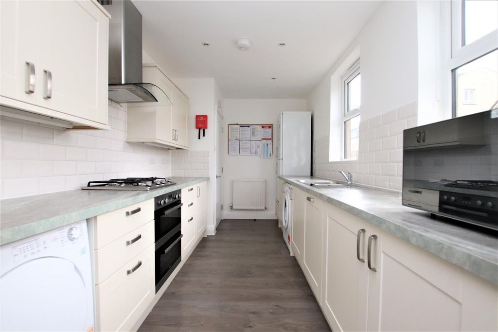 Property photo 1 of 15 Kitchen
