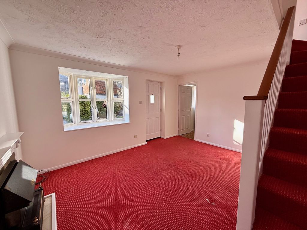 Property photo 3 of 8