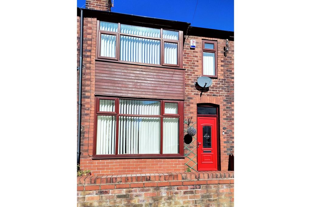 Property photo 3 of 14 Front View