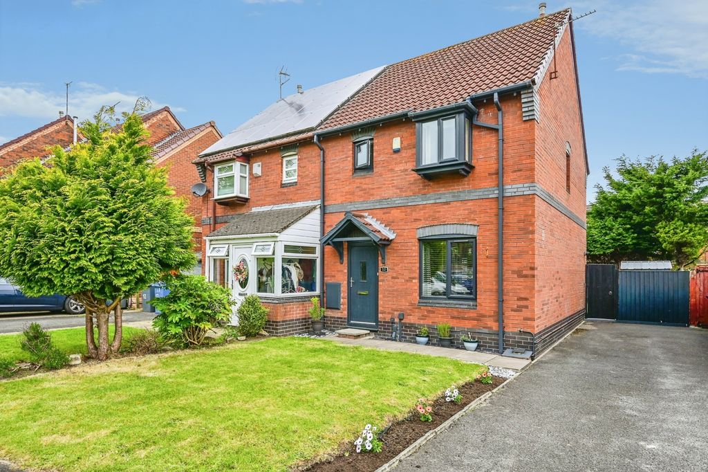 Property photo 1 of 15 Pbox-Img.Jpg