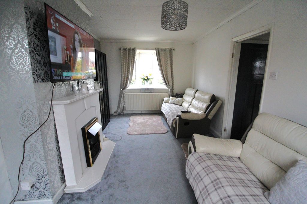 Property photo 2 of 10 Img_8801