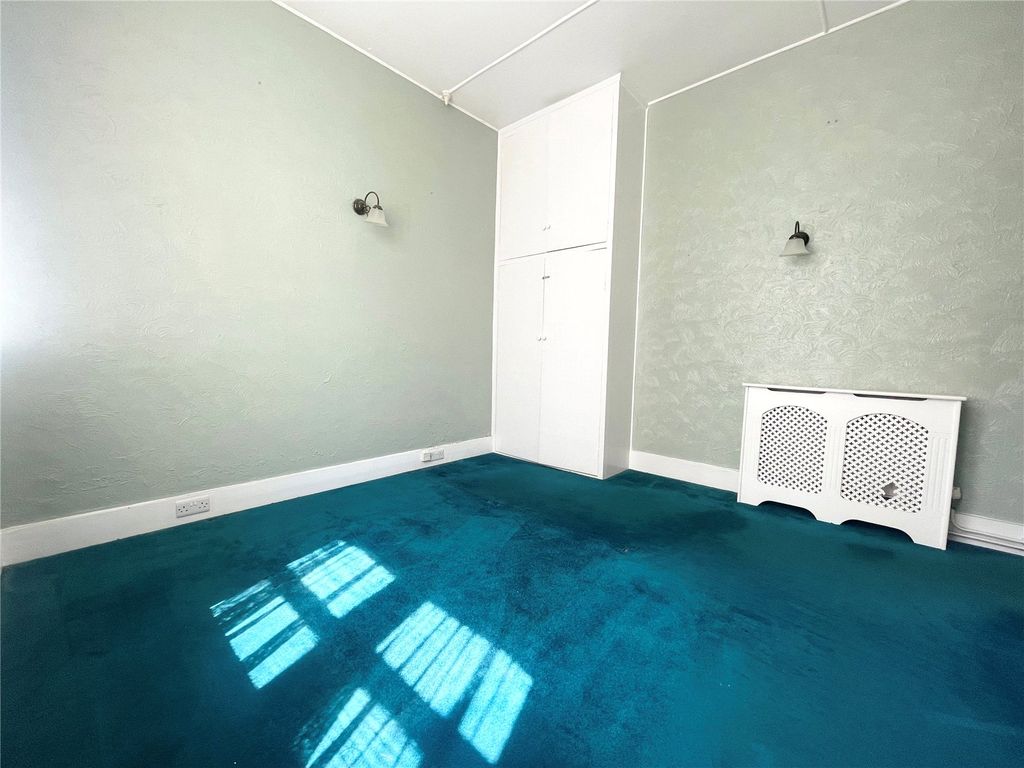 Property photo 3 of 6 Picture No. 09