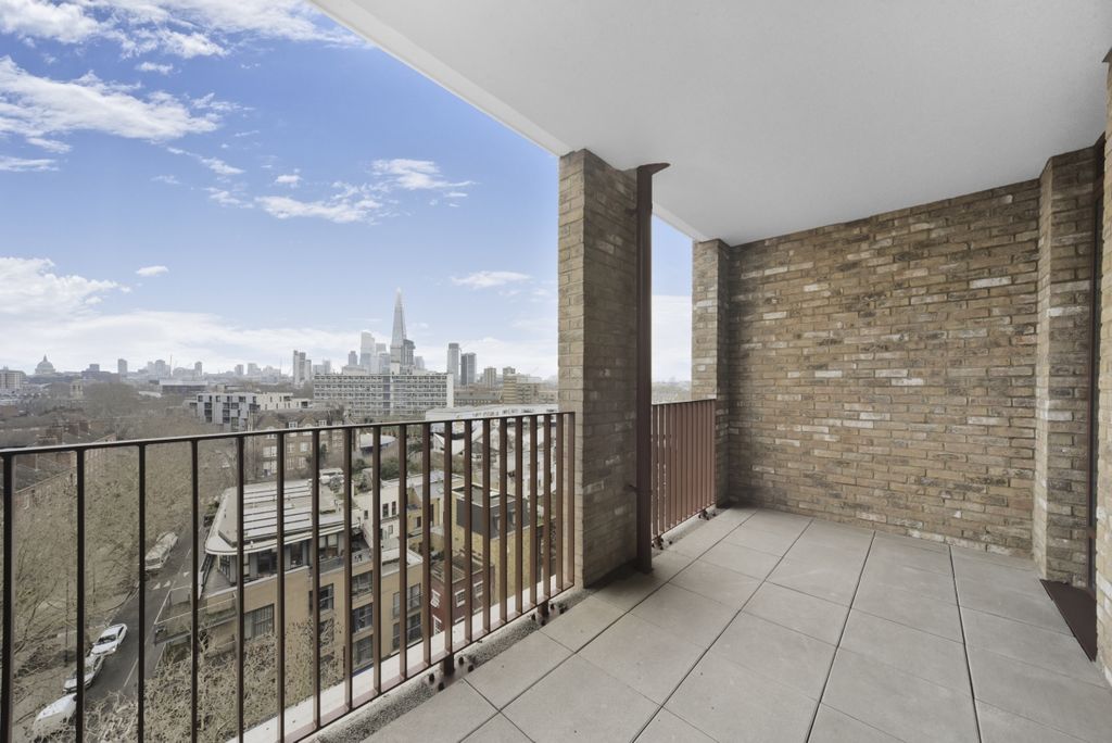 Property photo 3 of 12 Dsc_5098_High