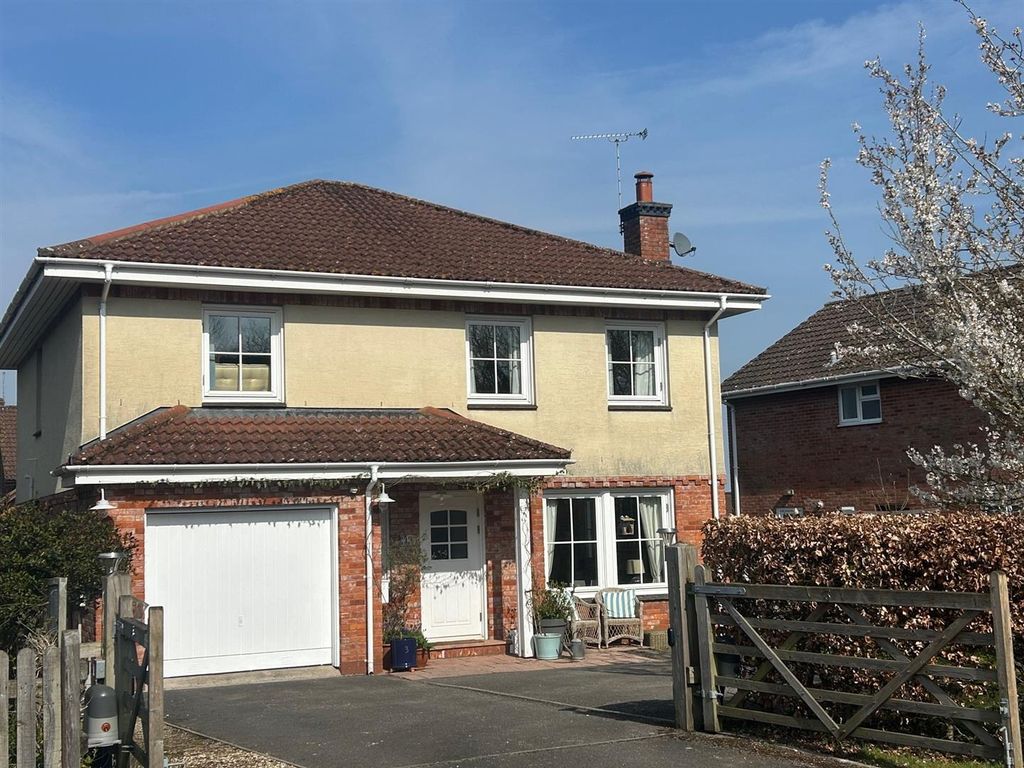 Property photo 1 of 19 2.Jpg