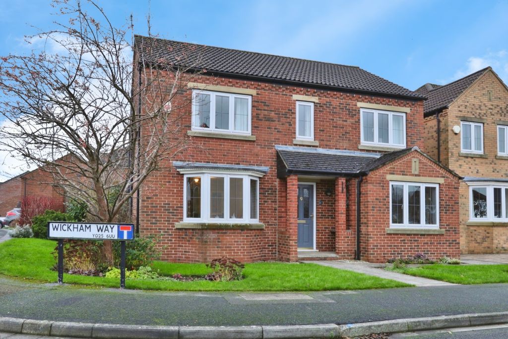 Property photo 1 of 26 4752782