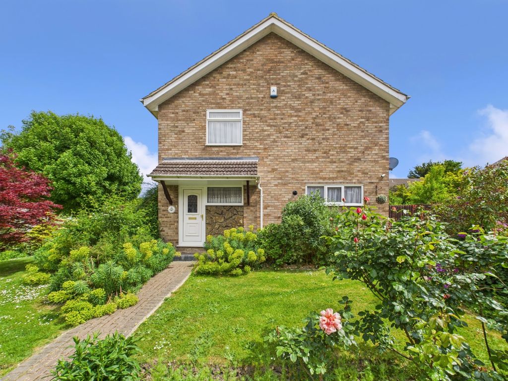 Property photo 1 of 18 4195032