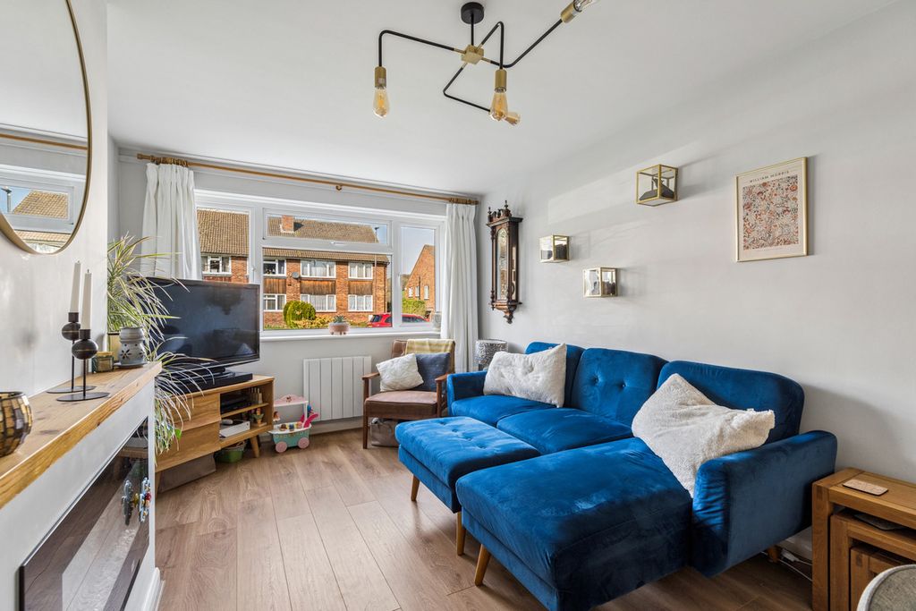 Property photo 3 of 22