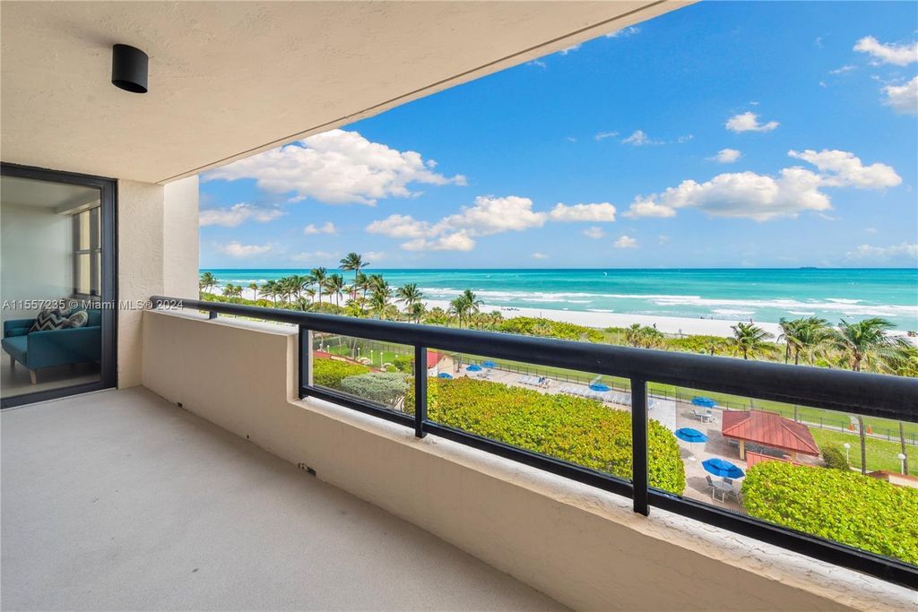 Property photo 1 of 50