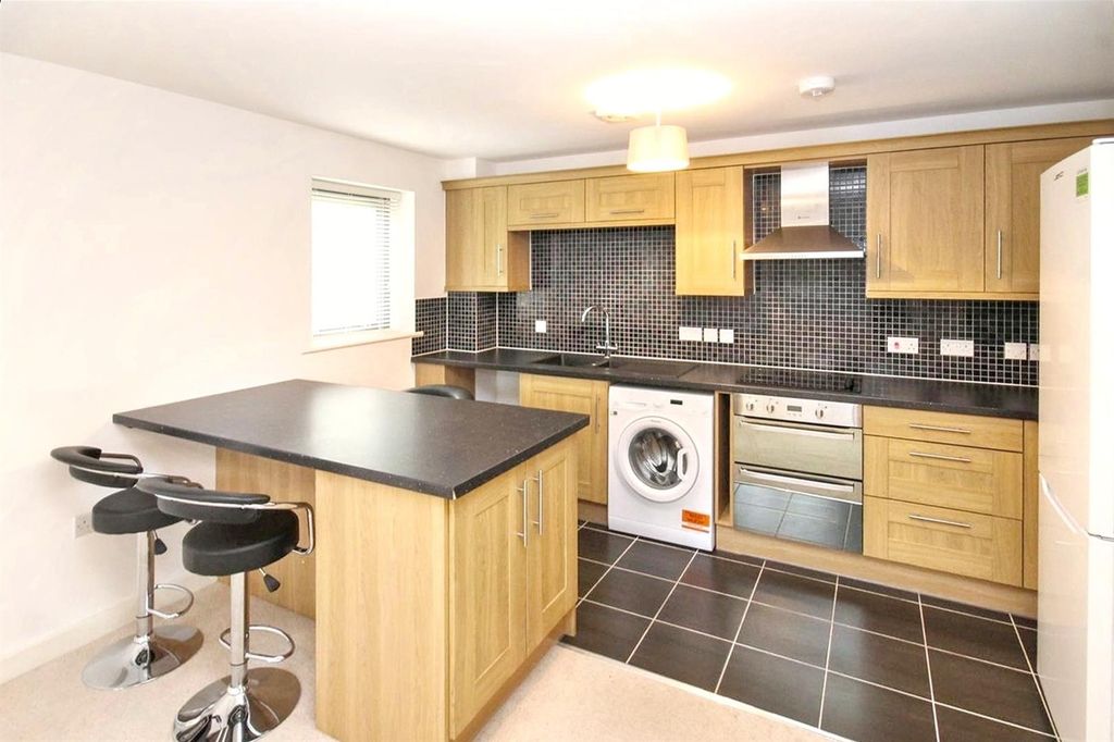 Property photo 2 of 8 Ukkepkbfbewjumgfvt_Fxw (1).Jpg