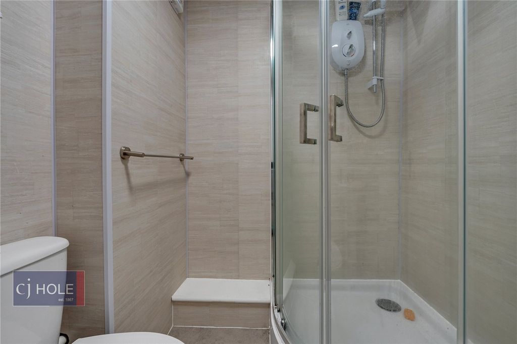 Property photo 3 of 5 Picture No. 01